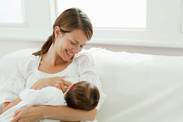 Terapi Hypno-breastfeeding Bantu Setiap Bayi Dapat ASI Eksklusif